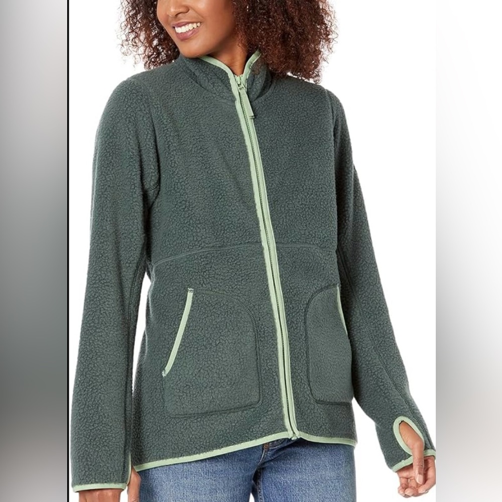 Brand New Helly Hansen Fuzzy Jacket